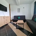 Kolonijna Park Semesterbostad Miedzyzdroje