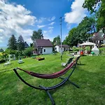 Semesterbostad Kolonijna Park