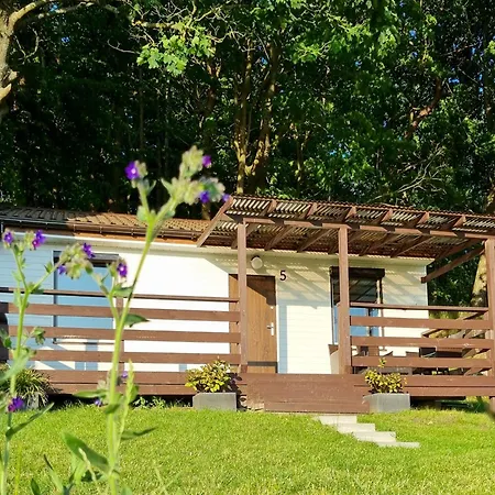 Kolonijna Park * ミエンジズドロイェ