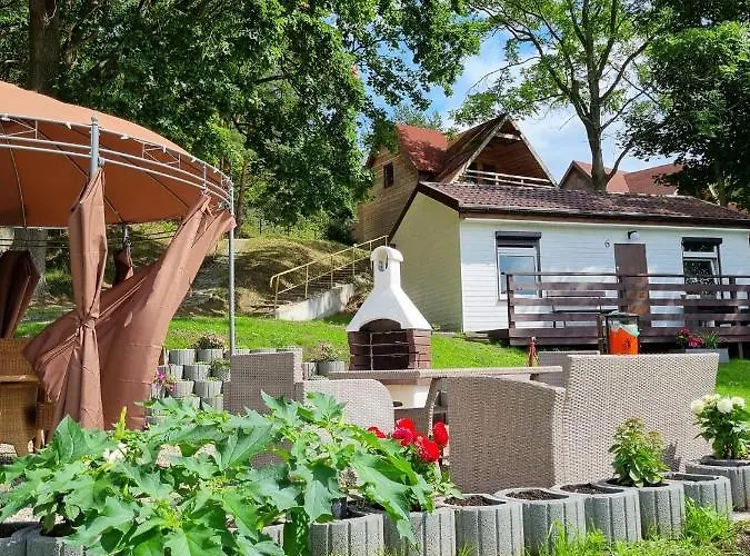 Kolonijna Park Feriehus *